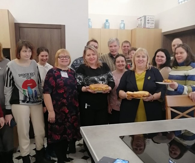 социальный центр совещание. хоровое пение для пенсионеров в москве. качалин директор гбу филевский парк. рублевское шоссе 36 корп 2. тцсо можайский филевский парк.